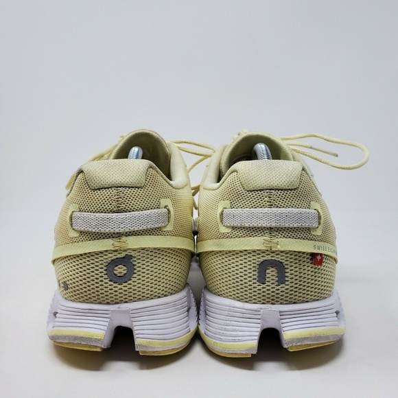 QC Swiss Engineering Black On Cloud Running Shoes - Picture 4 of 8